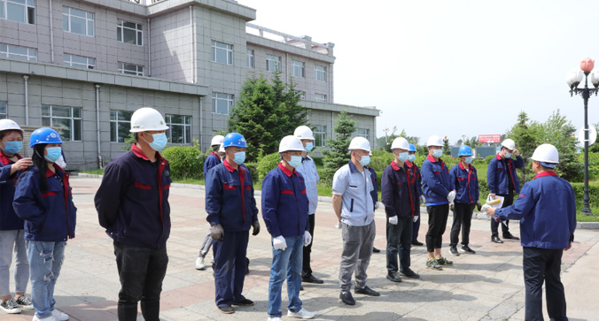 海倫市利民萬佳鍋爐開展政企聯動安全生產應急演練活動